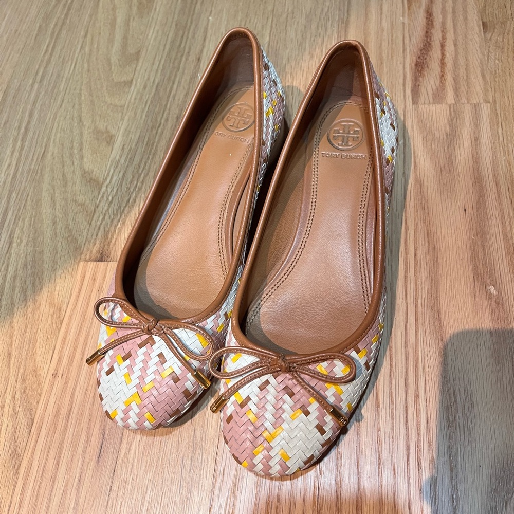 Tory Burch Women's Woven Flats in Brown, Cream, and Yellow